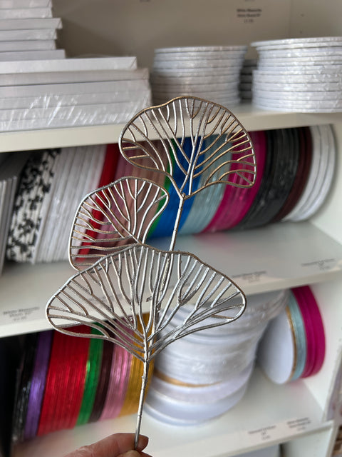 Ginko Leaf 3 Stem Cake Topper