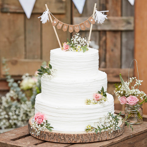 Mr & Mrs Wedding Cake Bunting