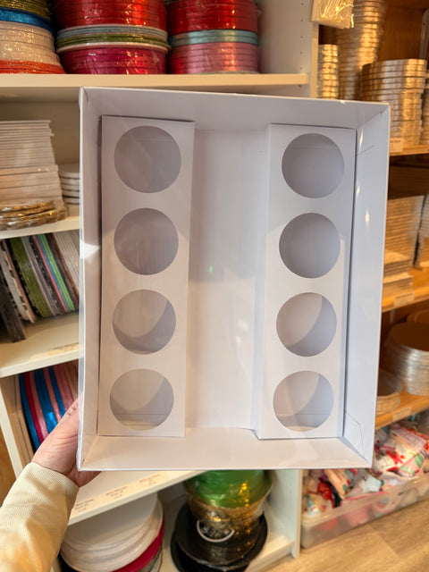 Hamper Box for Wine Bottle with 8 Cupcake Insert