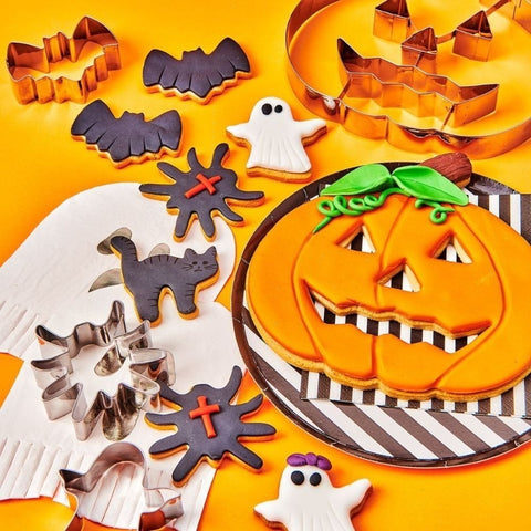 XXL Pumpkin Cookie Cutter by Wilton