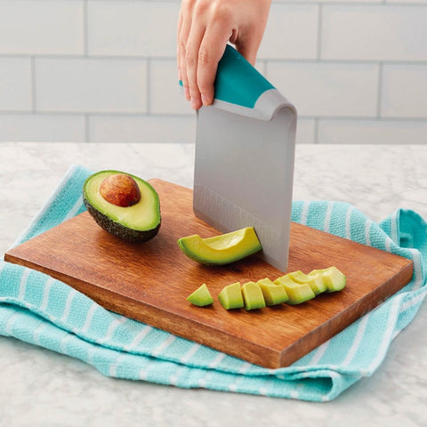 Cut & Lift Tool by Wilton